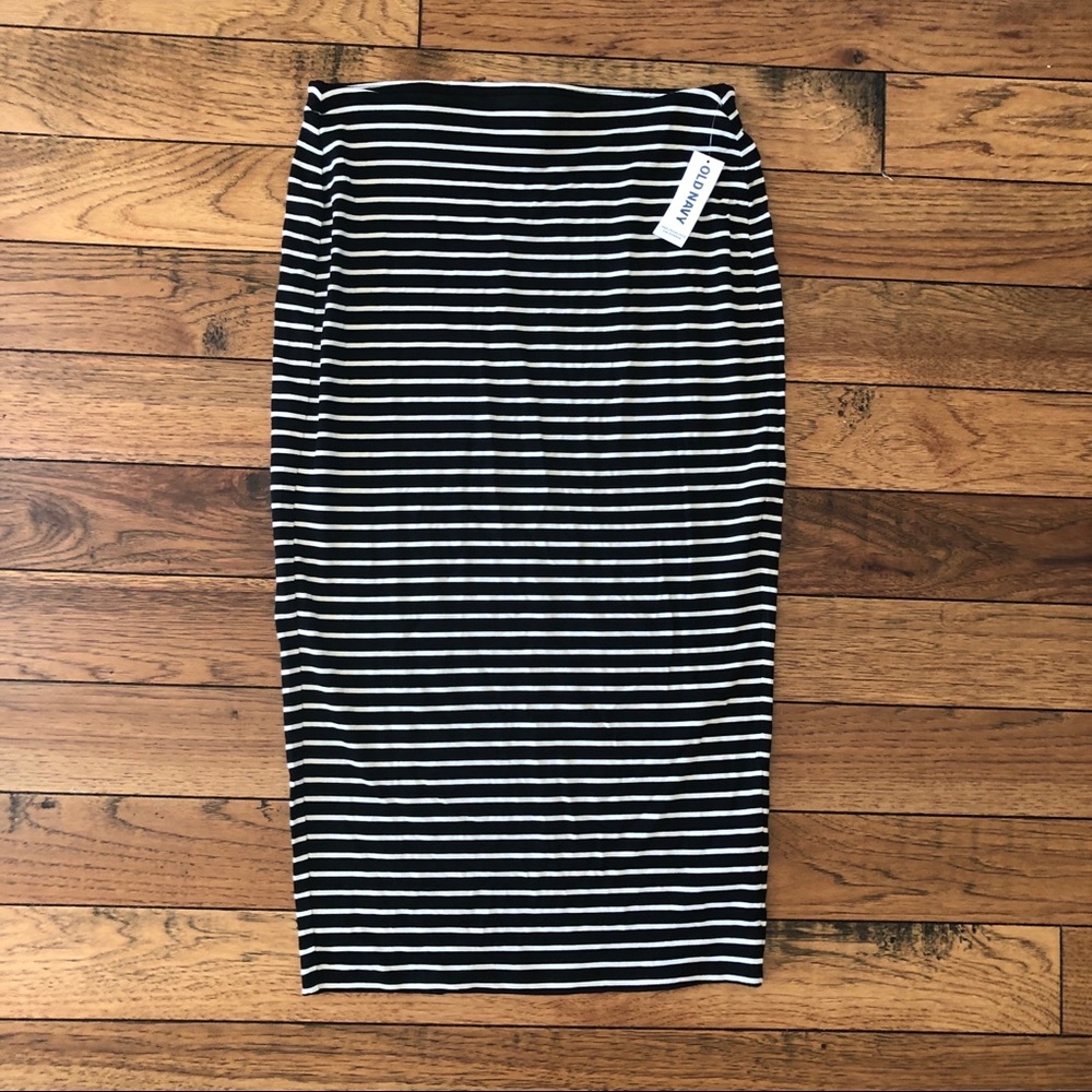 Old Navy black and white striped midi skirt